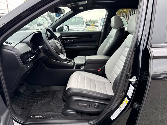 Used 2026 Honda CR-V Sport Touring image 15