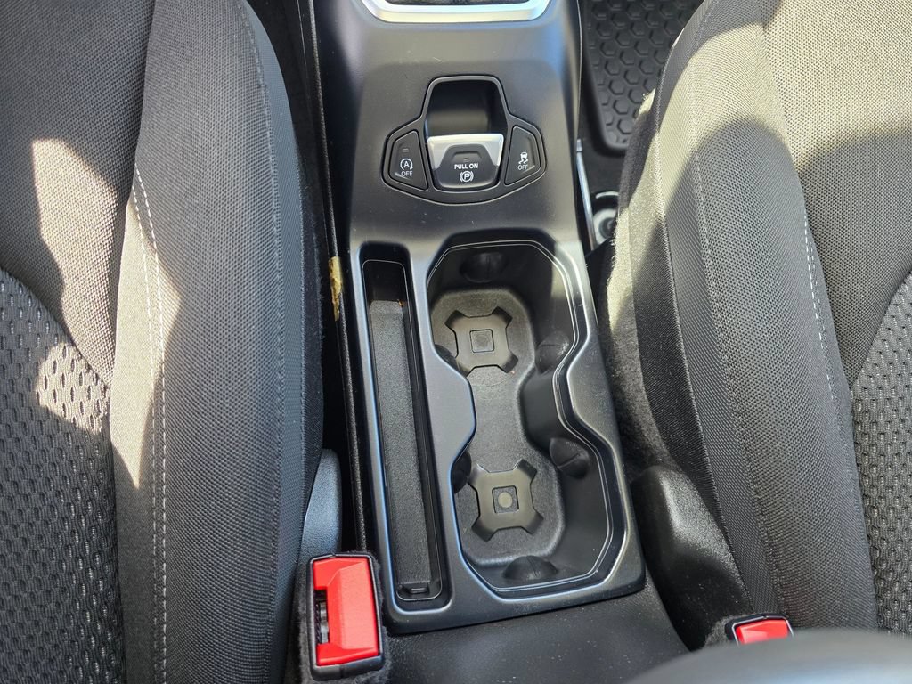 Used 2023 Jeep Renegade Latitude w/ Sun/Sound Group AWD/4WD image 28