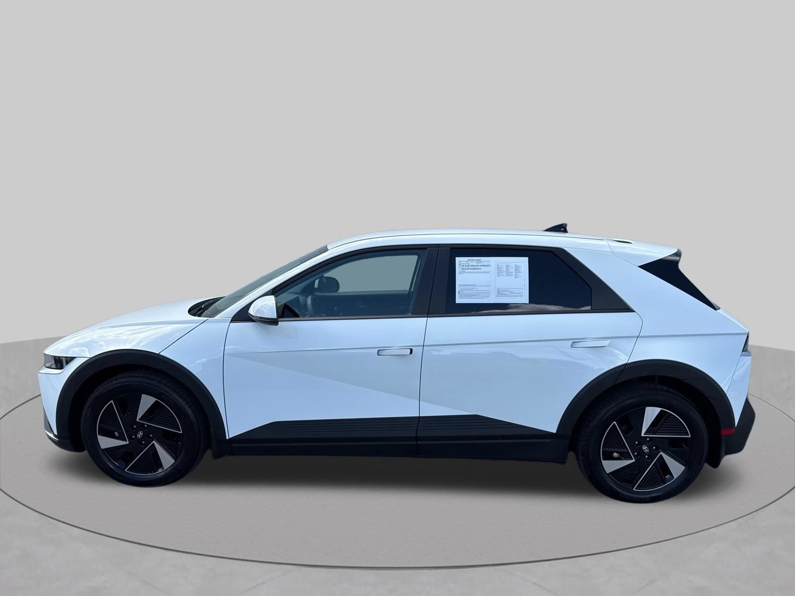 Used 2026 Hyundai Ioniq 5 SEL RWD image 4
