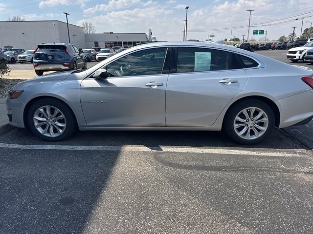 Used 2019 Chevrolet Malibu LT image 9