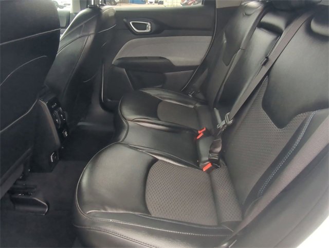 Certified 2022 Jeep Compass Latitude image 21