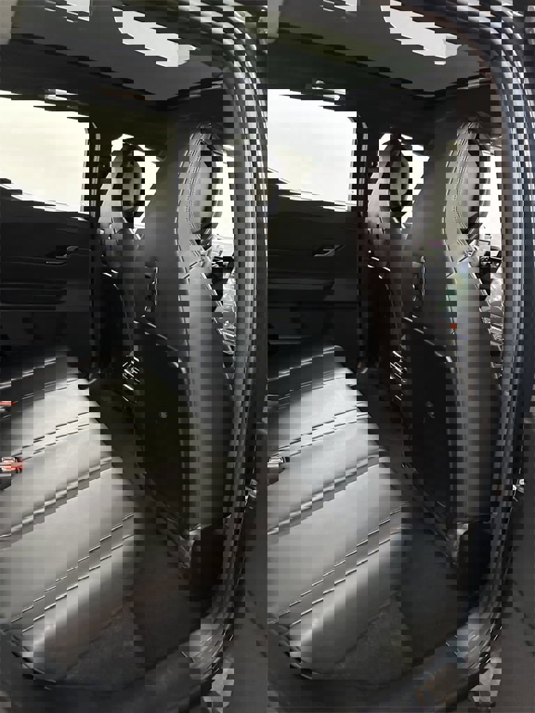 Used 2023 Fisker Ocean Ultra image 39