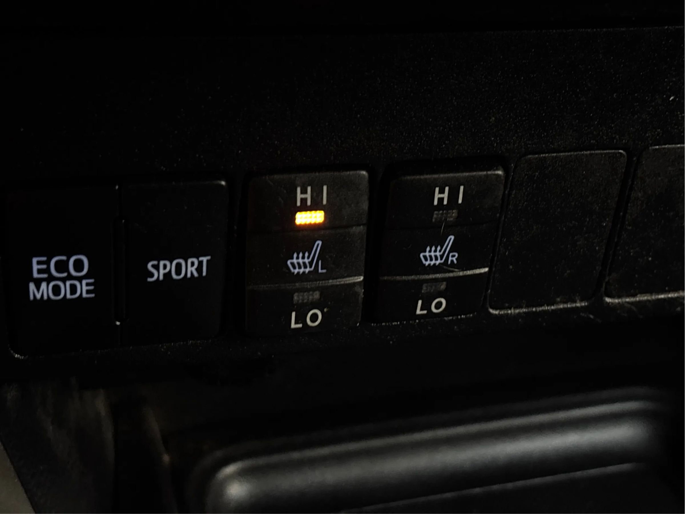 Used 2014 Toyota RAV4 Limited image 43