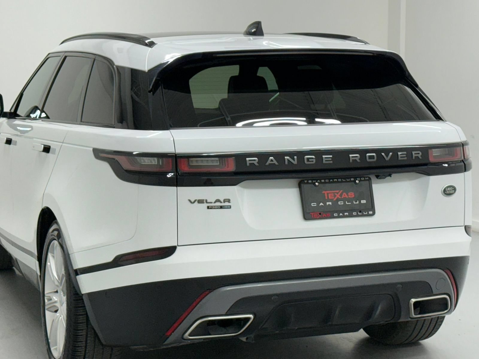 Used 2019 Land Rover Range Rover Velar R-Dynamic HSE AWD/4WD image 11