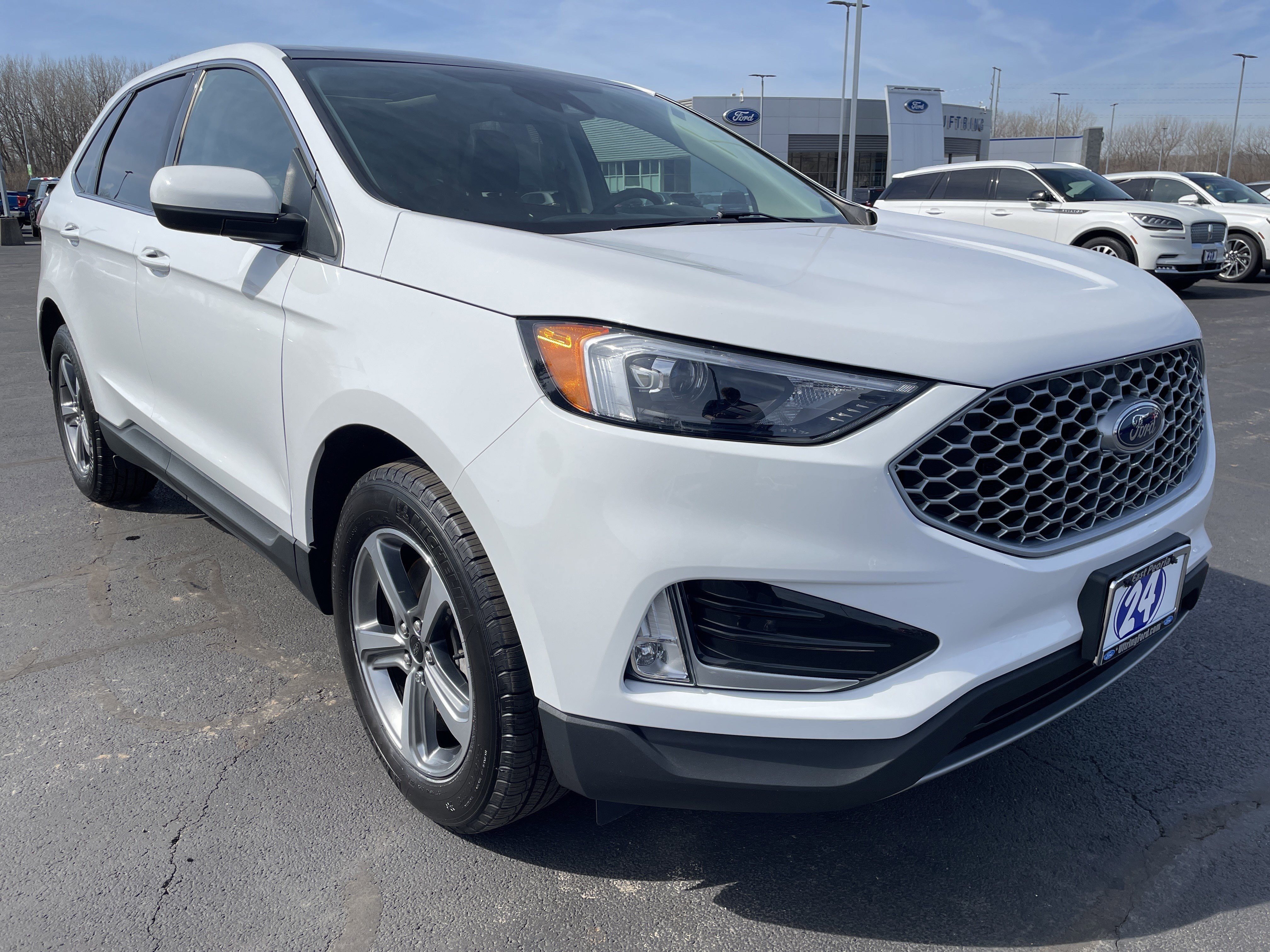 Used 2024 Ford Edge SEL w/ Convenience Package image 7