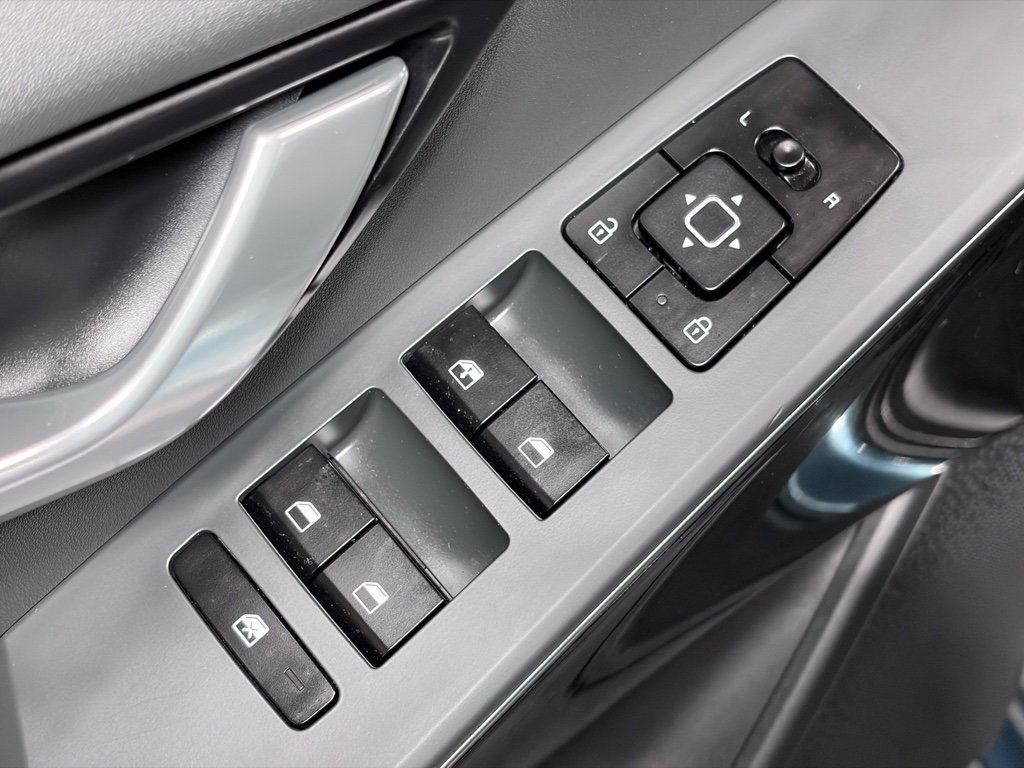 Used 2023 Kia Niro Wind w/ Wind Preserve Package image 8