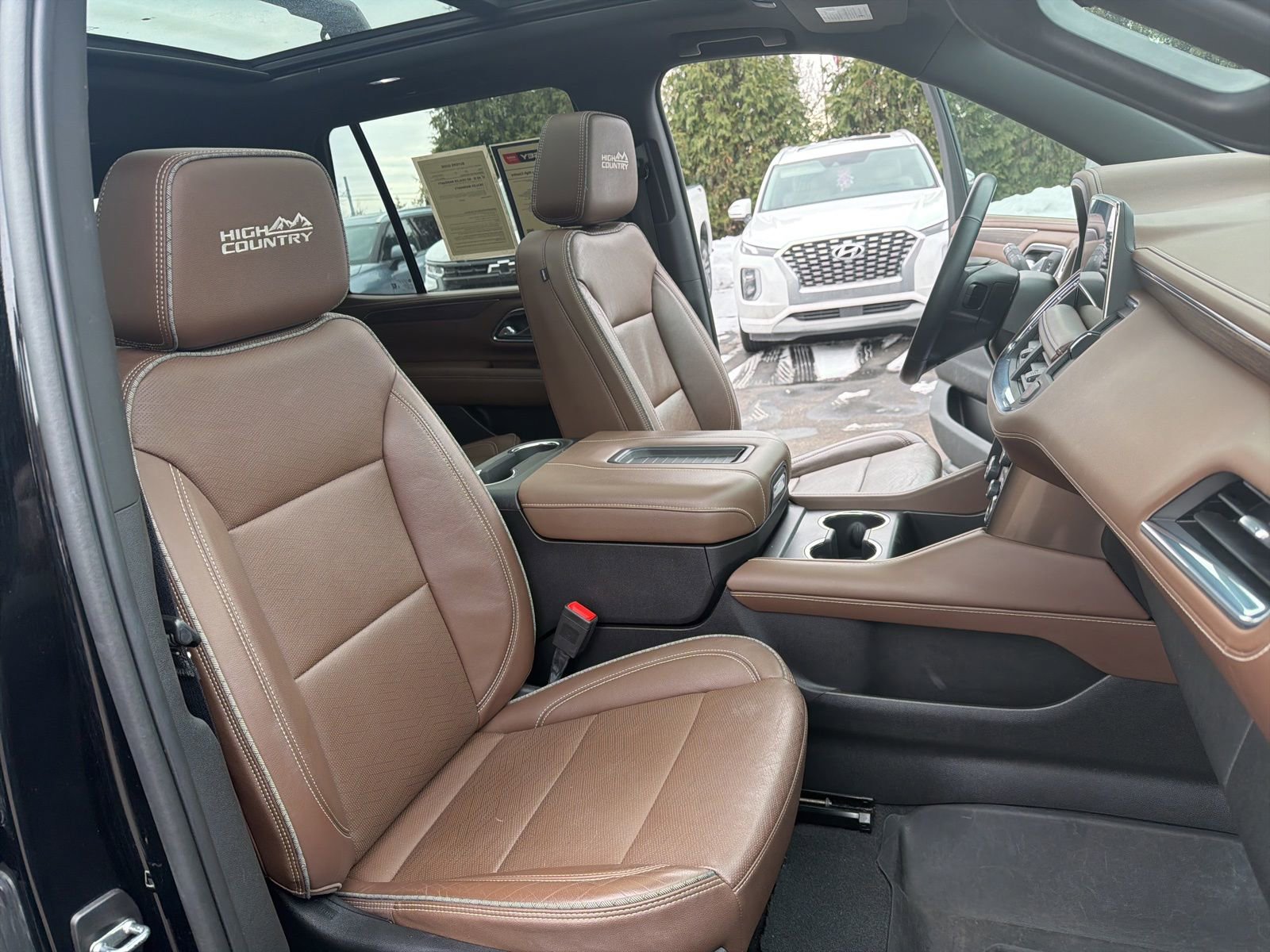 Used 2023 Chevrolet Tahoe High Country image 32