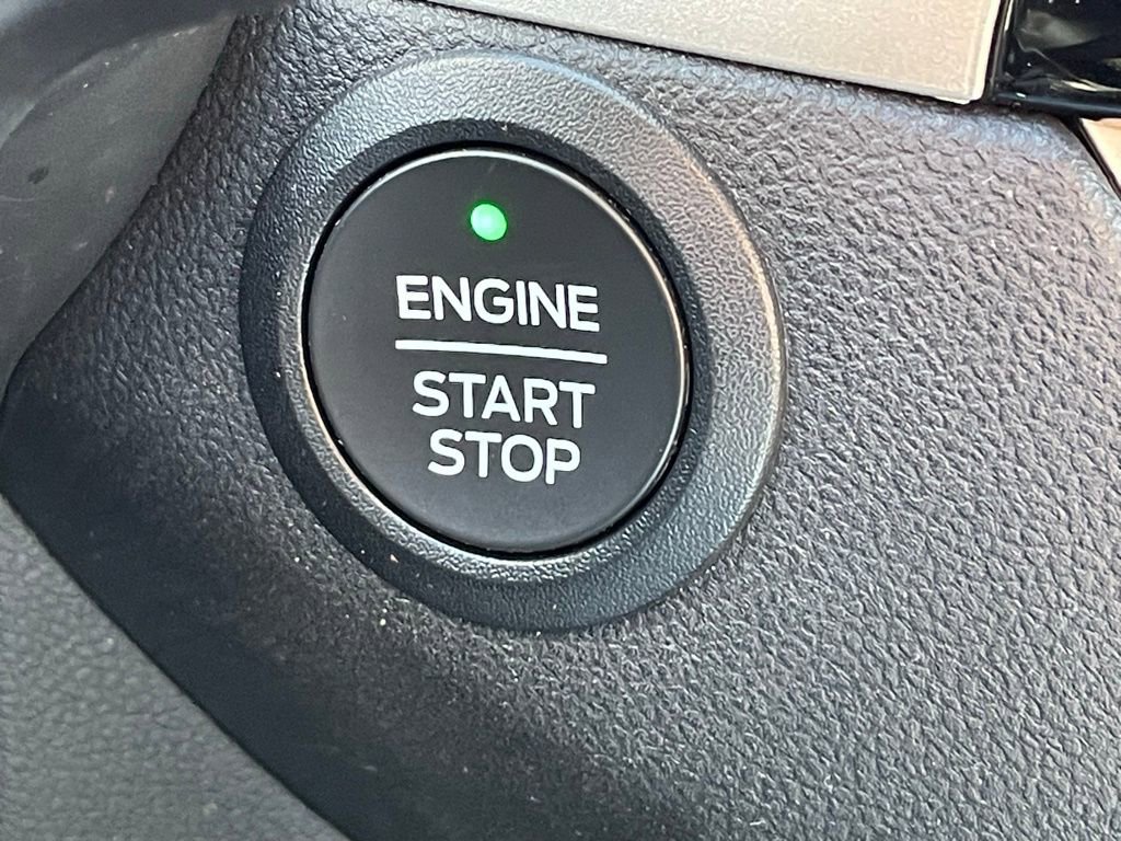 Used 2022 Ford Escape SEL w/ Technology Package AWD/4WD image 34