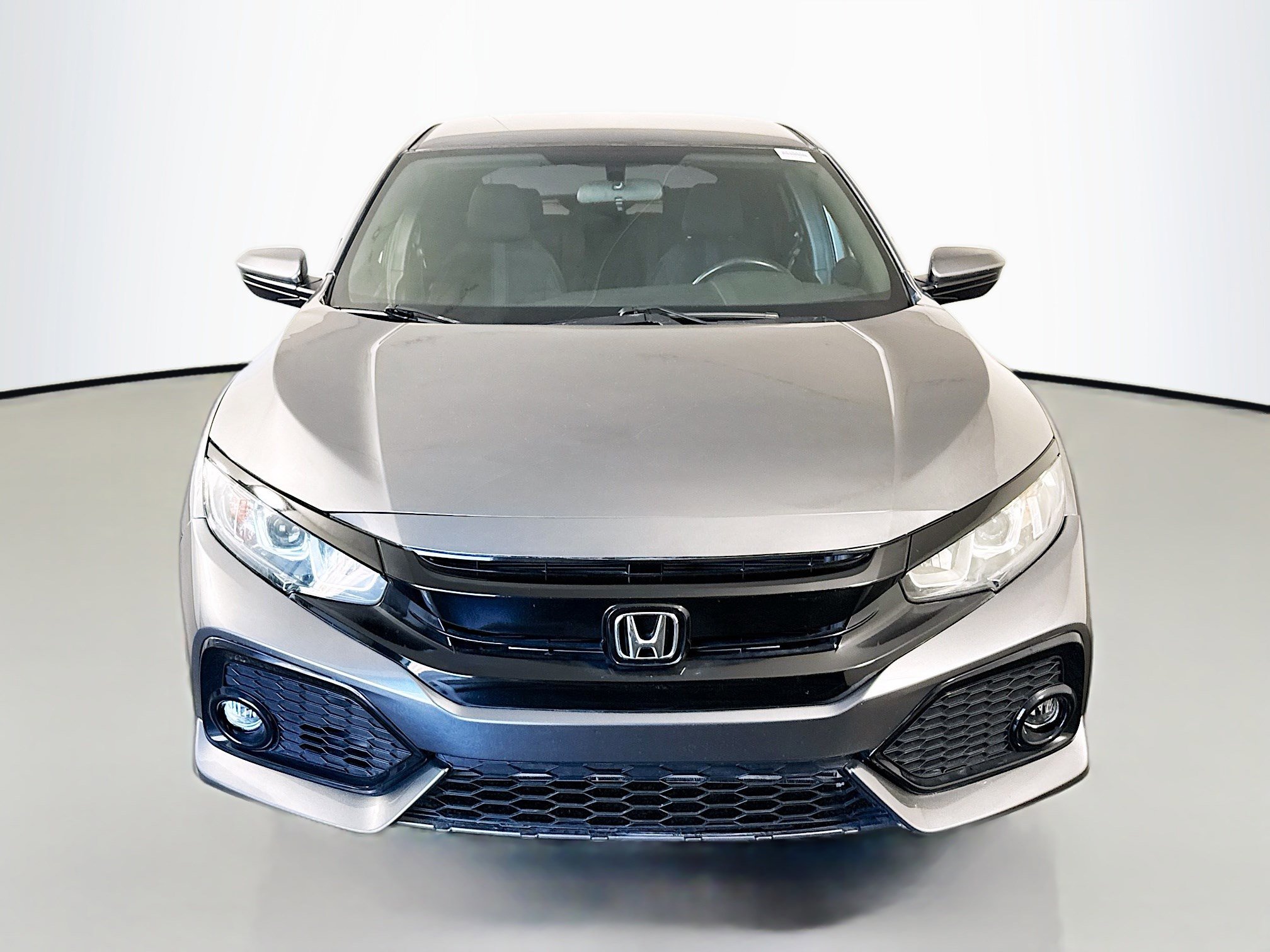 Used 2018 Honda Civic Sport image 2