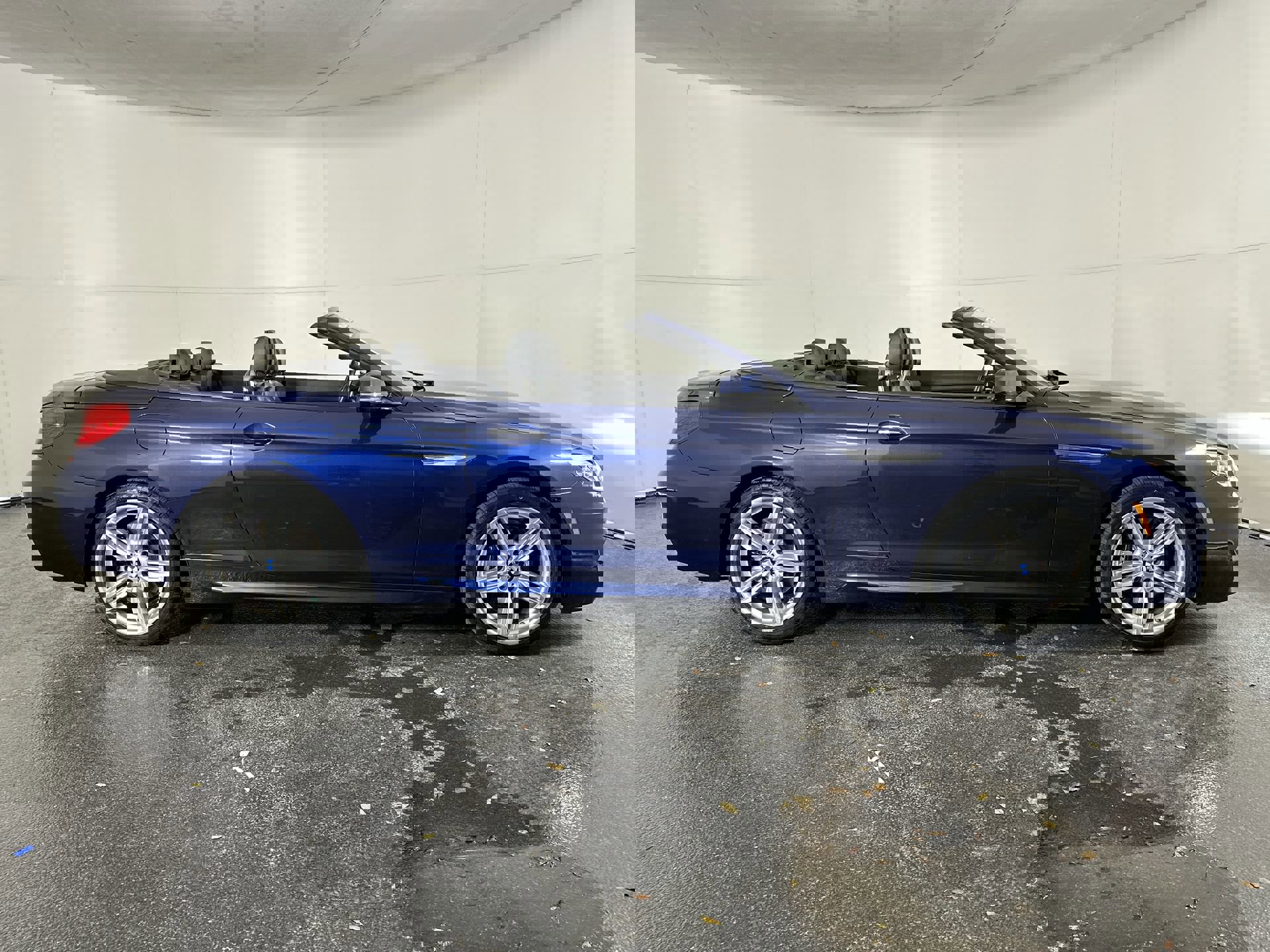 Used 2017 BMW 650i xDrive Convertible image 13