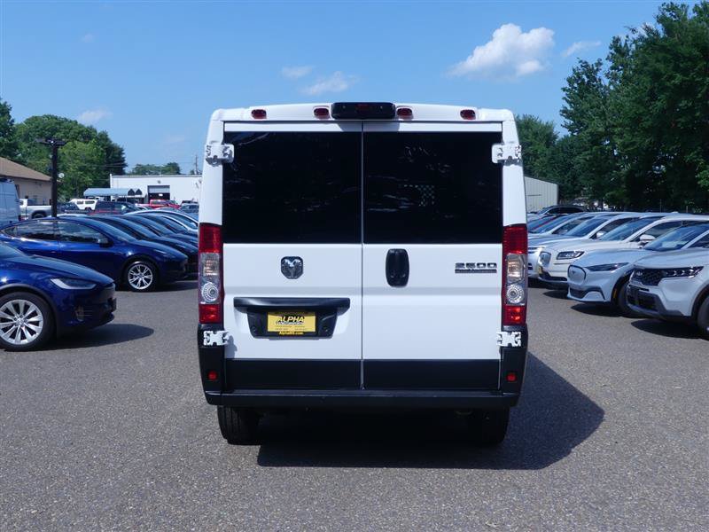 Used 2025 RAM ProMaster 2500 w/ U-Haul Equipment Group FWD image 6