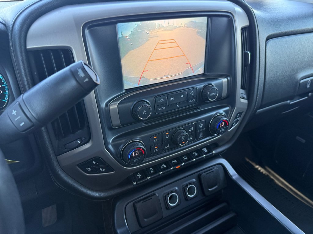Used 2017 GMC Sierra 2500 Denali w/ Duramax Plus Package AWD/4WD image 19
