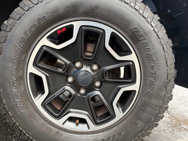 Used 2016 Jeep Wrangler Unlimited Rubicon image 8