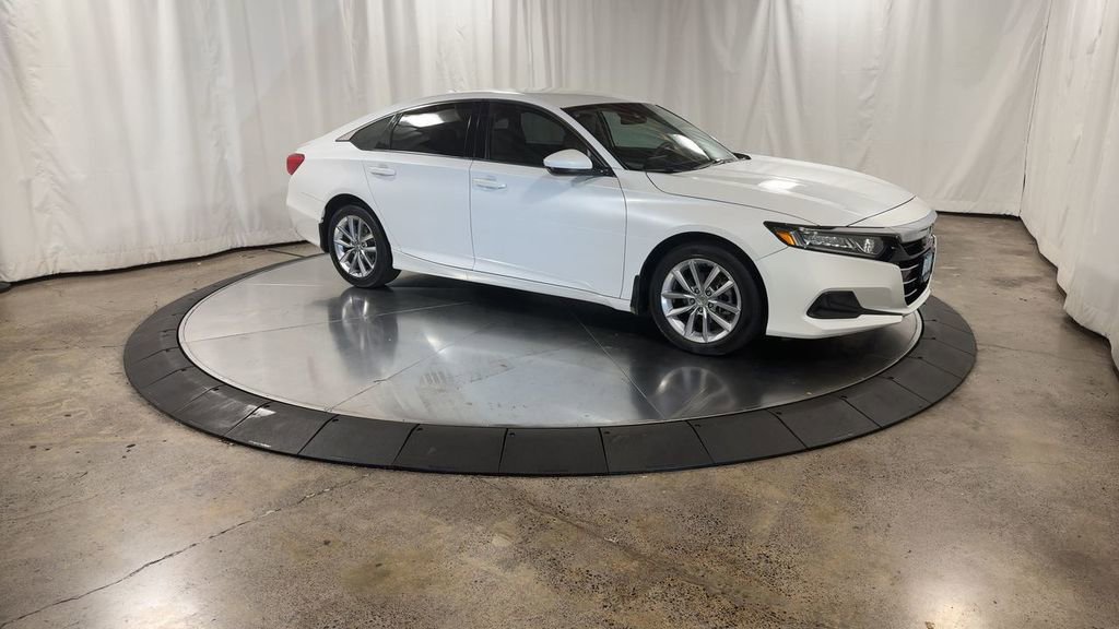 Used 2022 Honda Accord LX image 4