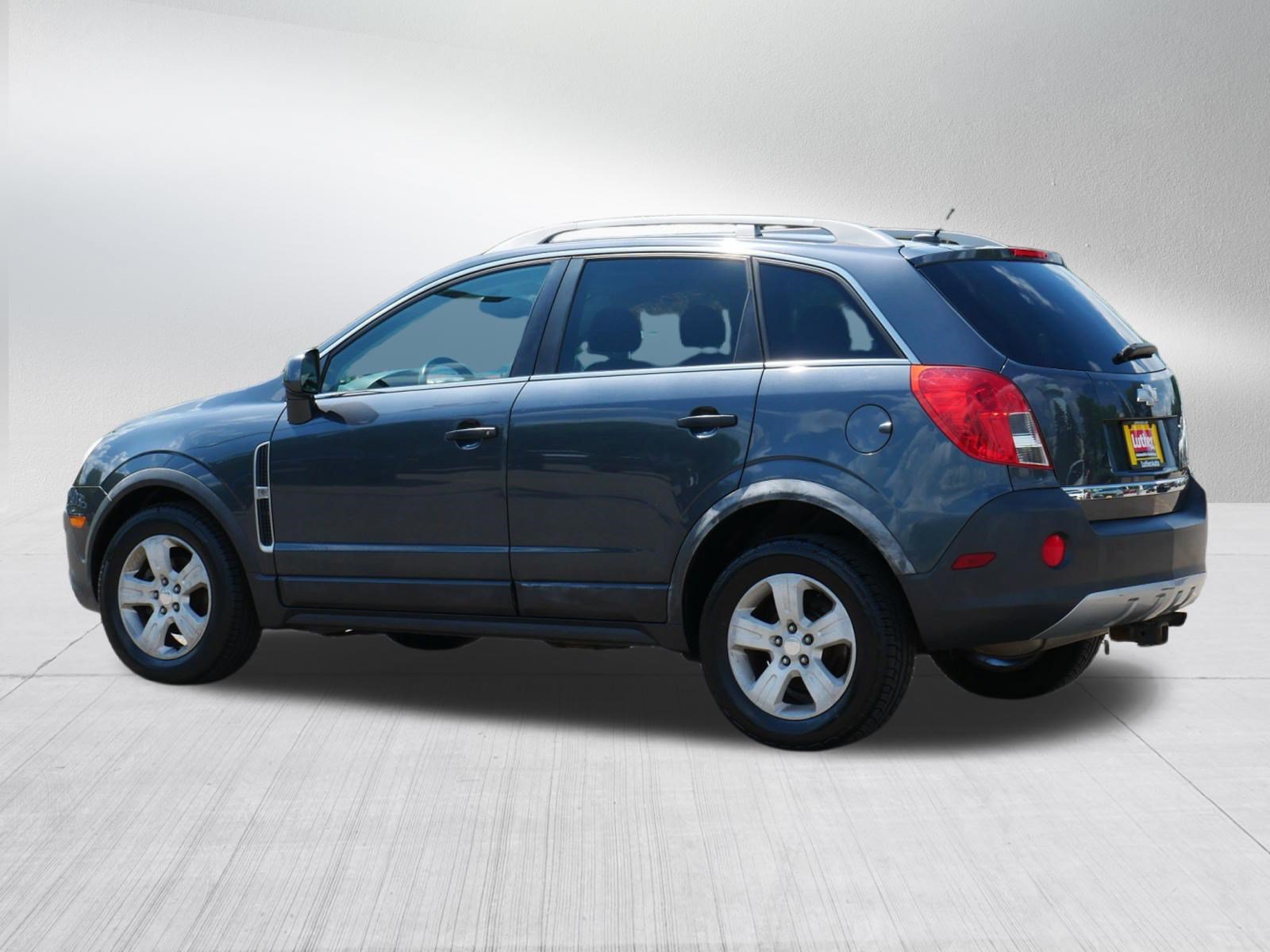 Used 2013 Chevrolet Captiva Sport LS FWD image 5