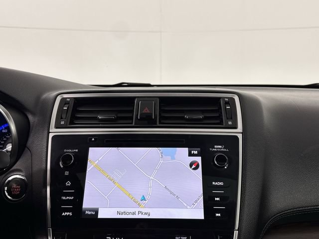 Used 2018 Subaru Outback 3.6R Touring AWD/4WD image 6