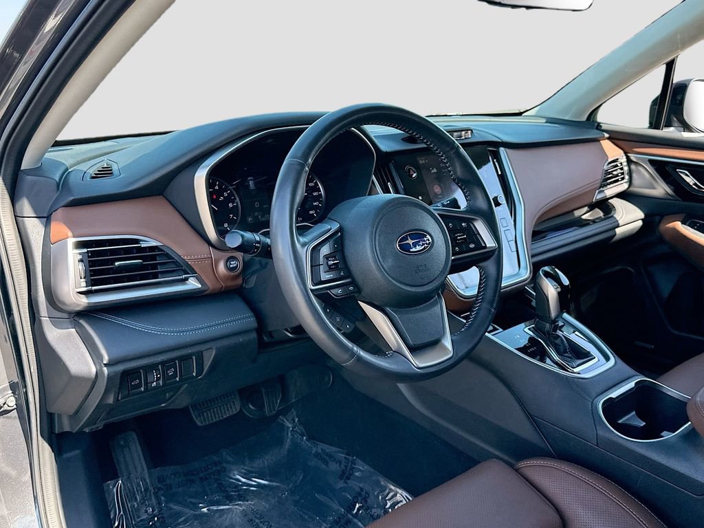 Used 2022 Subaru Outback Touring image 9