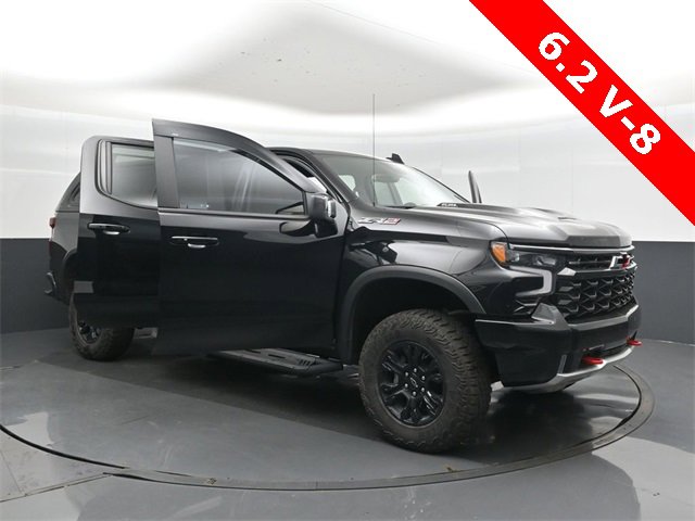 Used 2024 Chevrolet Silverado 1500 ZR2 w/ Technology Package image 41