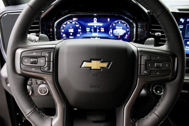 Used 2025 Chevrolet Silverado 1500 High Country w/ Technology Package image 34