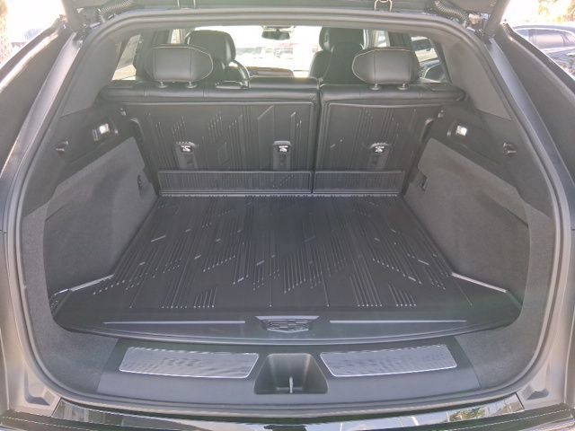 New 2026 Cadillac Lyriq Sport image 6