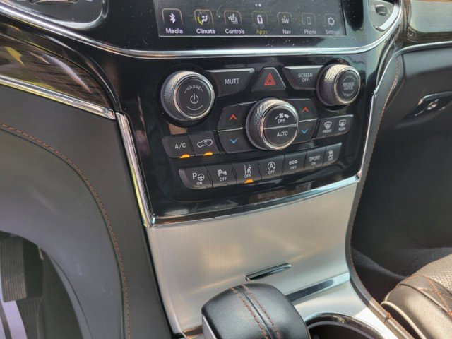 Used 2021 Jeep Grand Cherokee Summit image 18