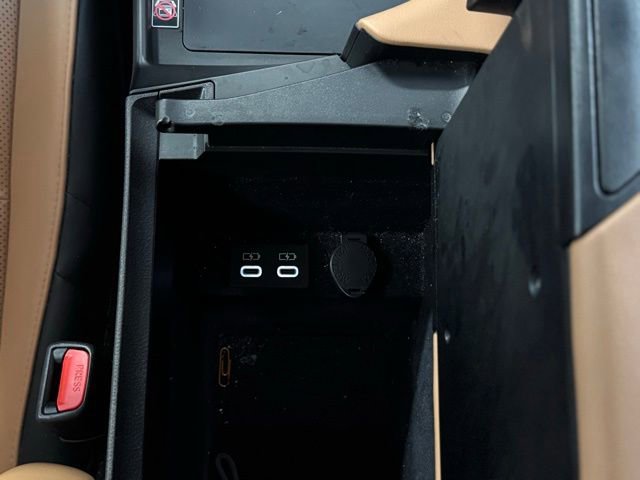 Used 2023 Lexus ES 350 w/ Premium Package image 35