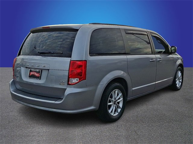 Used 2019 Dodge Grand Caravan GT image 4
