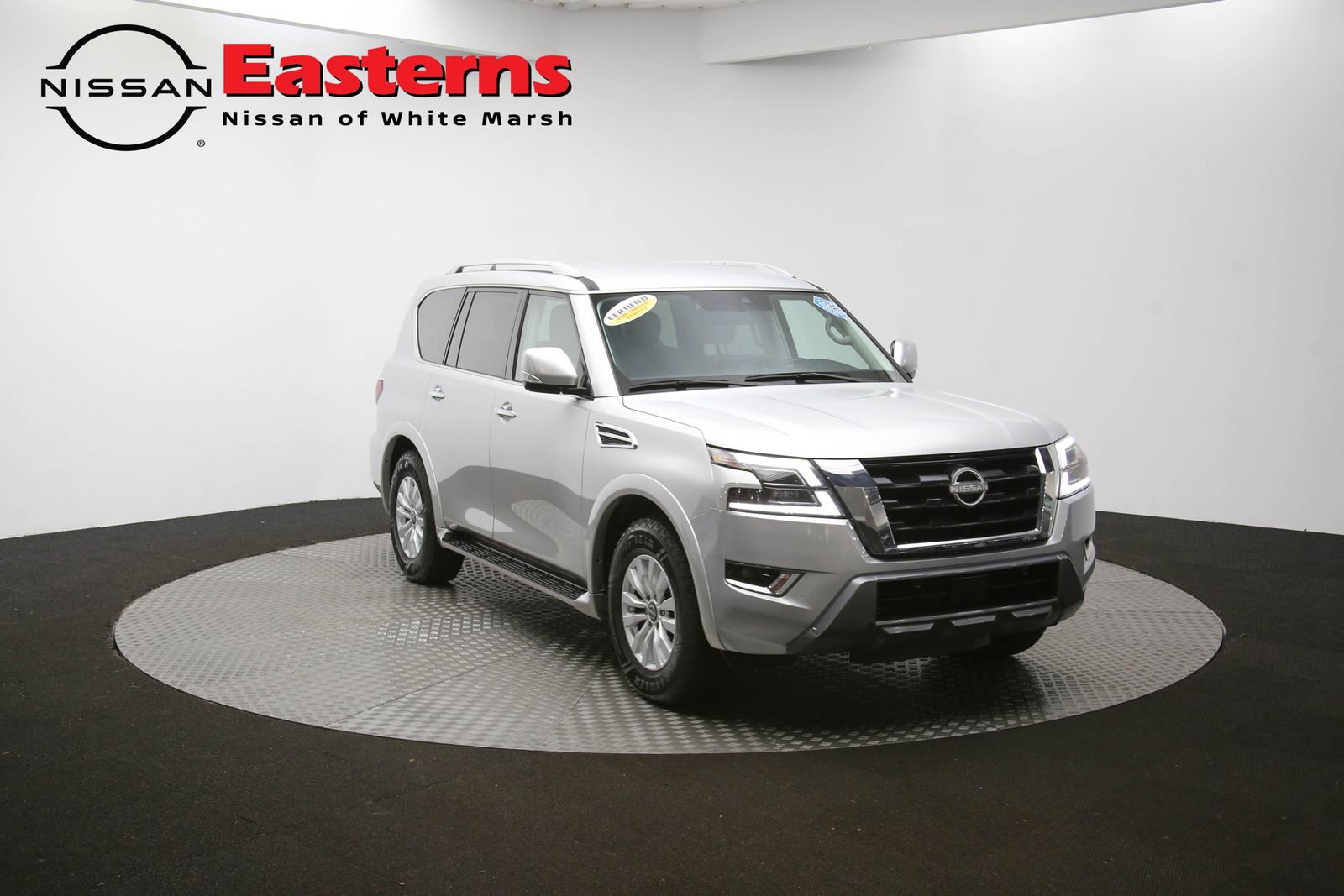 Used 2024 Nissan Armada SV image 89