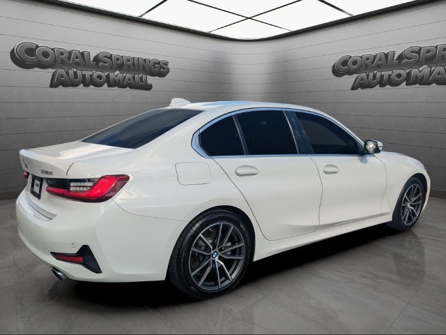 Used 2021 BMW 330i Sedan w/ Driving Assistance Package RWD image 7