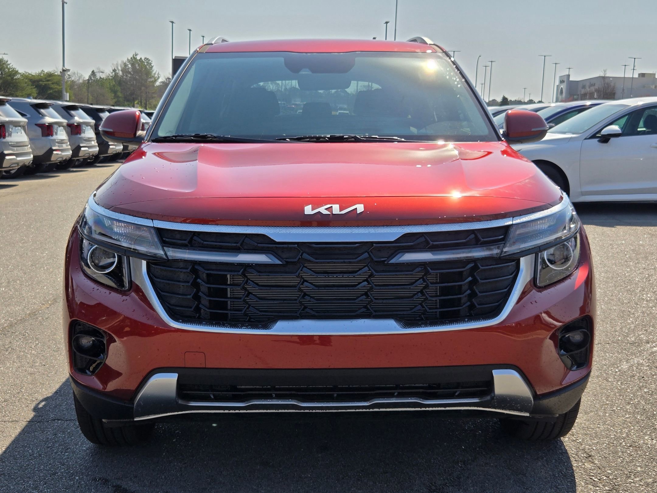 New 2026 Kia Seltos S FWD image 2