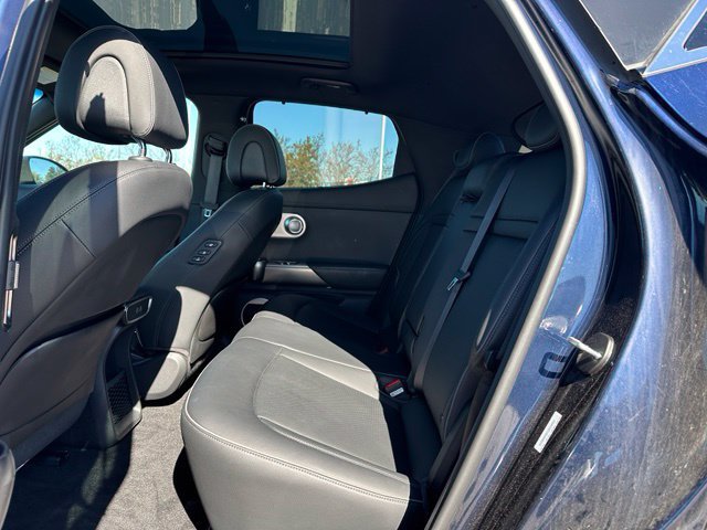 Used 2025 Genesis GV60 Advanced AWD/4WD image 14