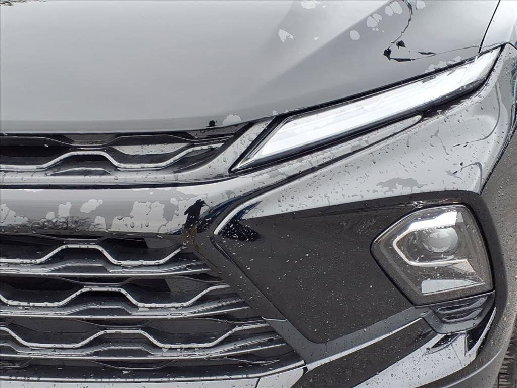 New 2025 Chevrolet Blazer LT w/ Midnight/Sport Edition image 7