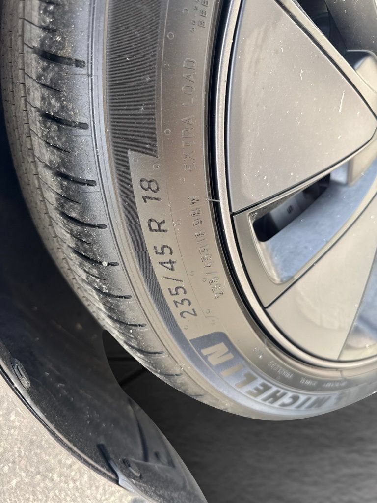 Used 2025 Tesla Model 3 Long Range RWD image 30