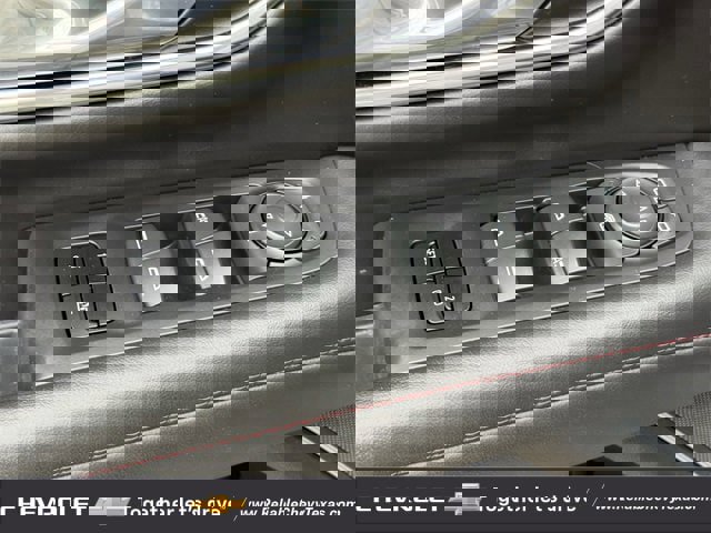 Used 2024 Chevrolet Suburban RST image 29