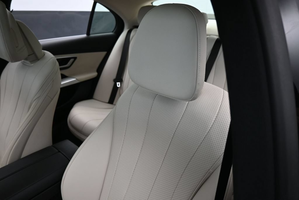 Used 2025 Mercedes-Benz E 350 Sedan w/ Winter Package image 17