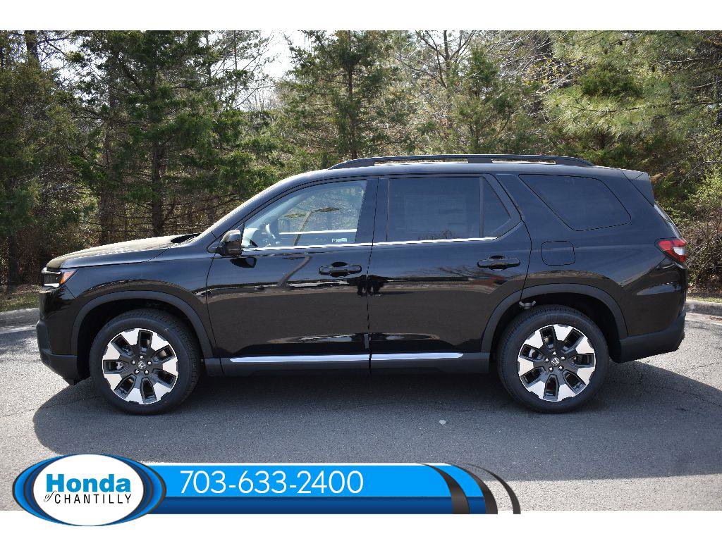 New 2026 Honda Pilot Touring image 4