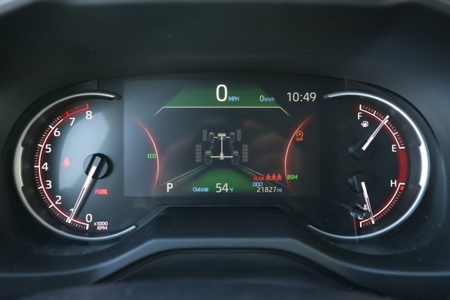 Used 2025 Toyota RAV4 XLE image 20