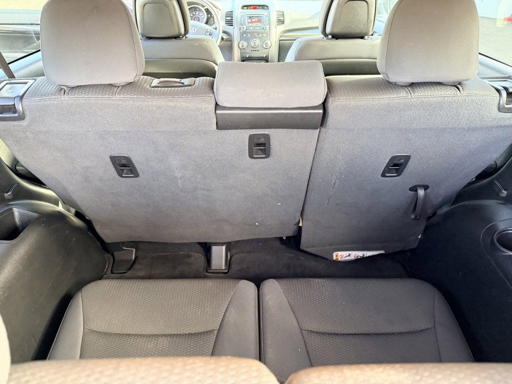 Used 2013 Kia Sorento LX w/ Convenience Pkg image 25