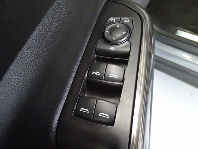 Used 2020 GMC Acadia SLT image 10