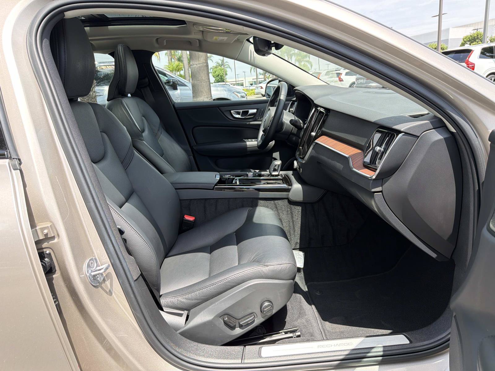 Certified 2023 Volvo S60 T8 Plus w/ Climate Package AWD/4WD image 25