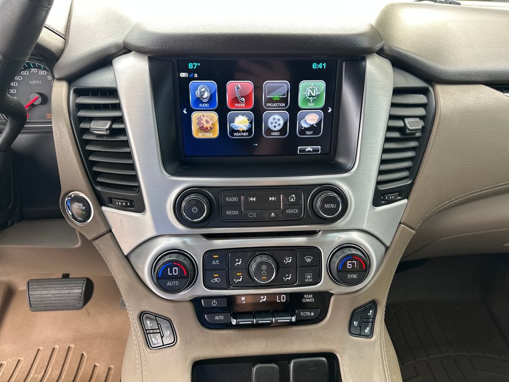 Used 2020 GMC Yukon XL SLT w/ Premium Edition RWD image 29