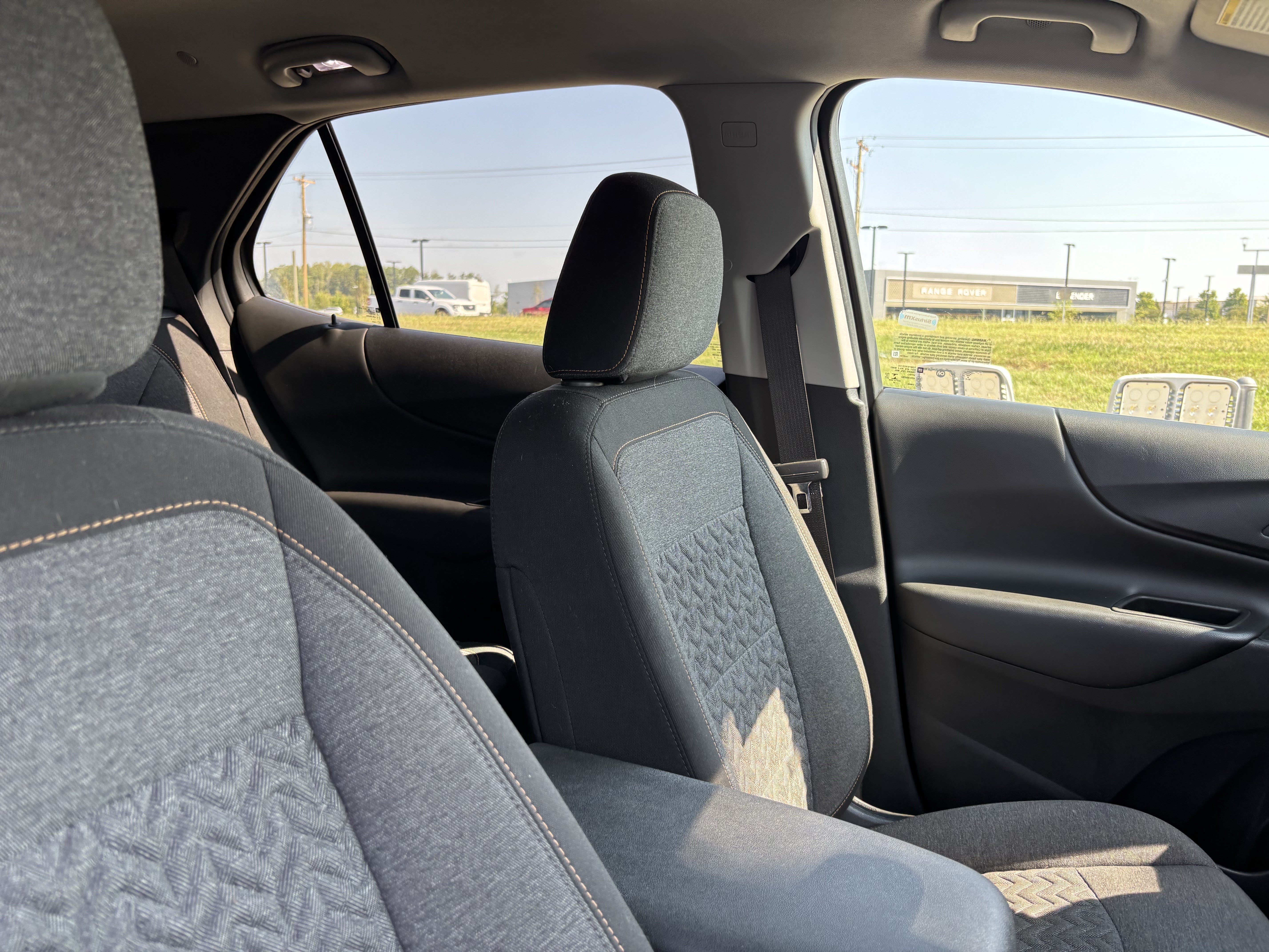 Used 2022 Chevrolet Equinox LT AWD/4WD image 34