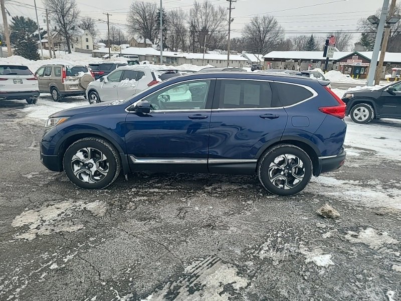 Used 2018 Honda CR-V Touring image 3