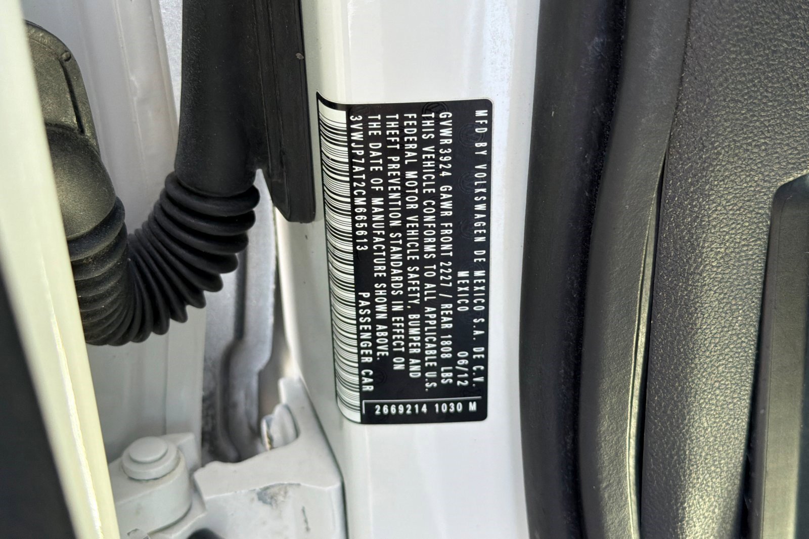 Used 2012 Volkswagen Beetle 2.5 image 38