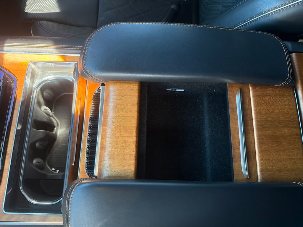 Used 2024 Jeep Grand Wagoneer Series III image 58