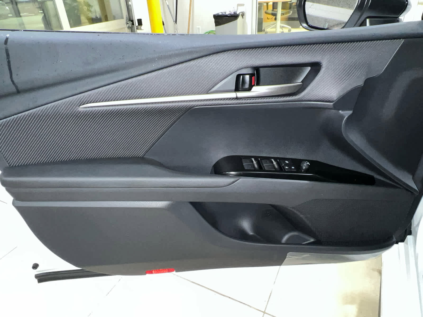 New 2026 Toyota Camry Hybrid w/ Multimedia Upgrade Package image 12