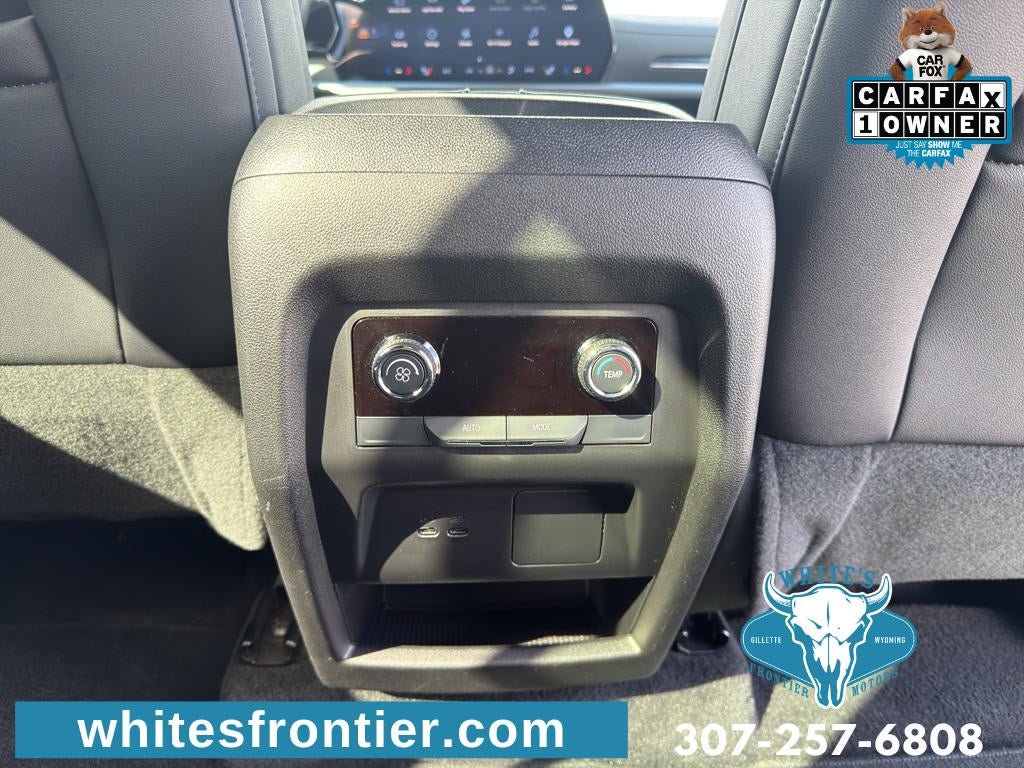 Used 2026 Chevrolet Traverse LT AWD/4WD image 14