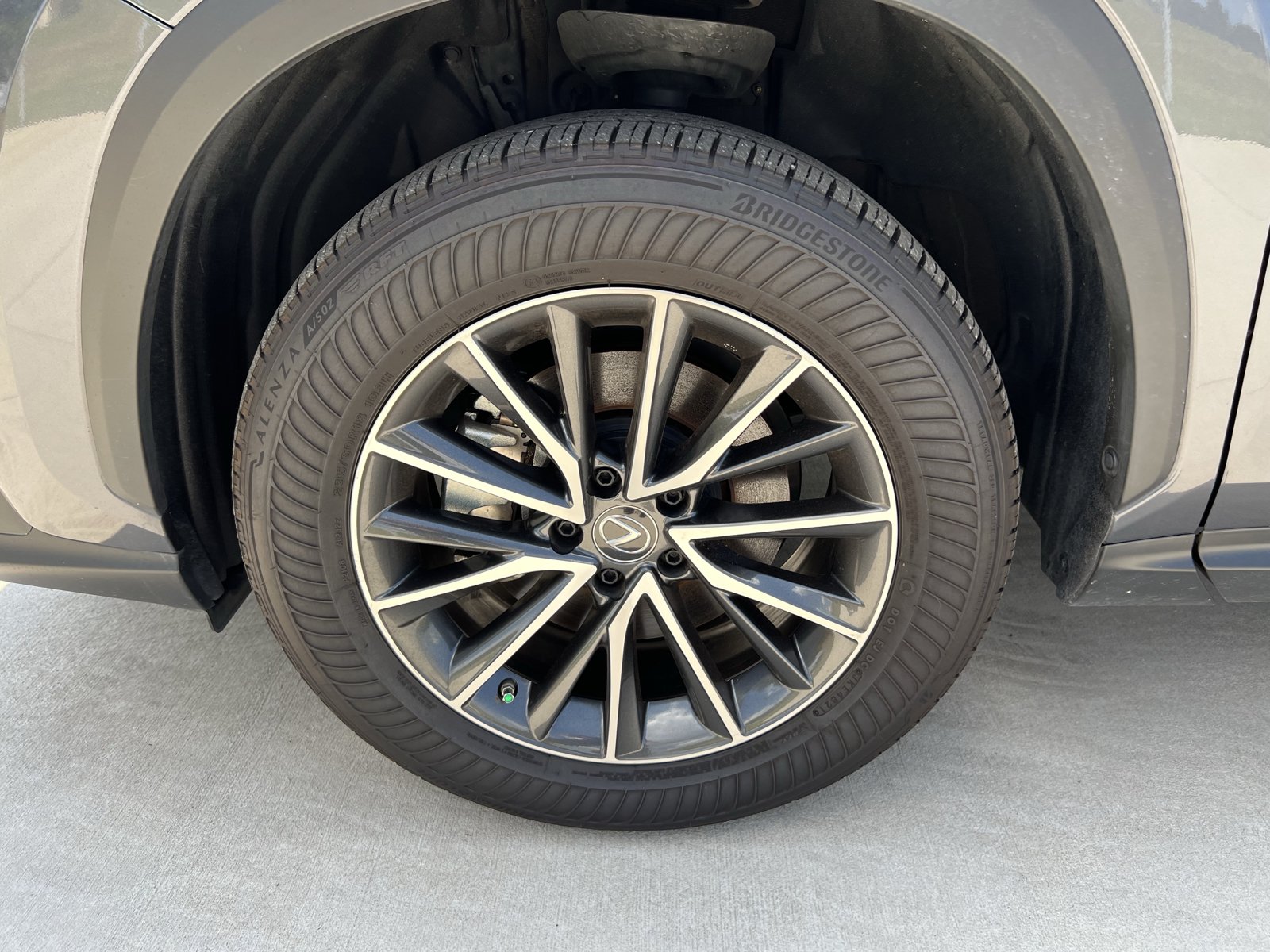Used 2022 Lexus NX 350 AWD image 12