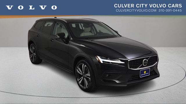 Used 2026 Volvo V60 B5 Cross Country Plus w/ Climate Package