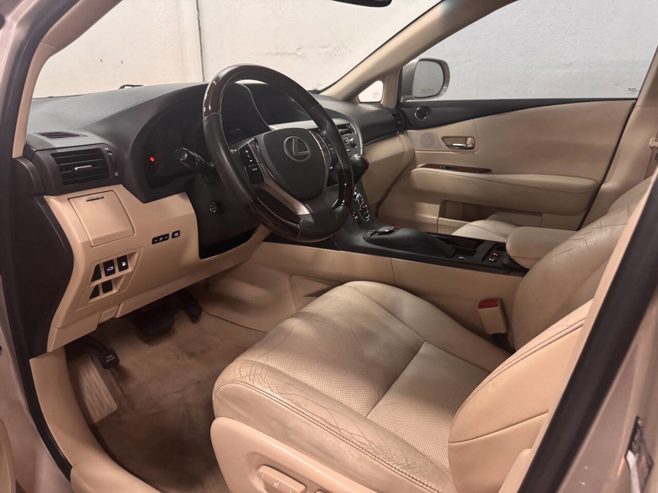 Used 2013 Lexus RX 350 Base 4dr SUV image 13